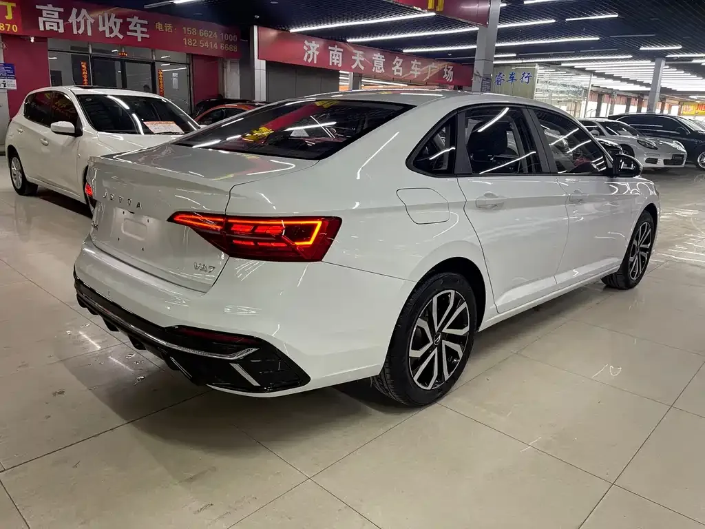 Jetta VA7 — фото 10