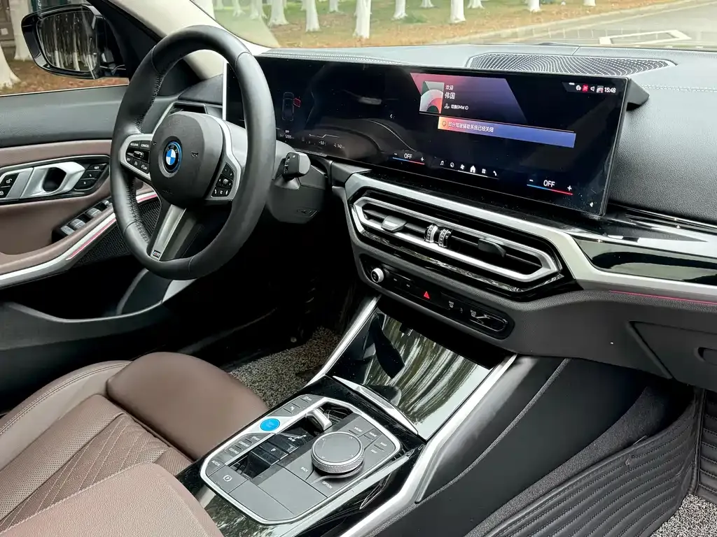 BMW i3 — фото 8