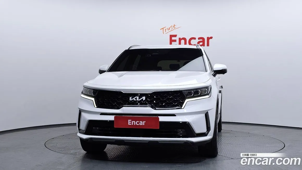 Kia Sorento — фото 4