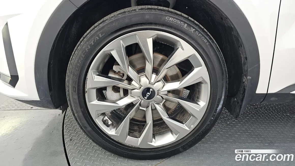 Kia Sorento — фото 6