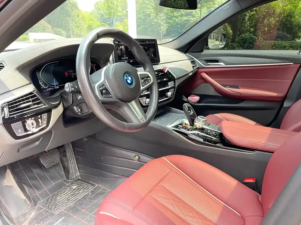 BMW 5 Series New Energy — фото 6