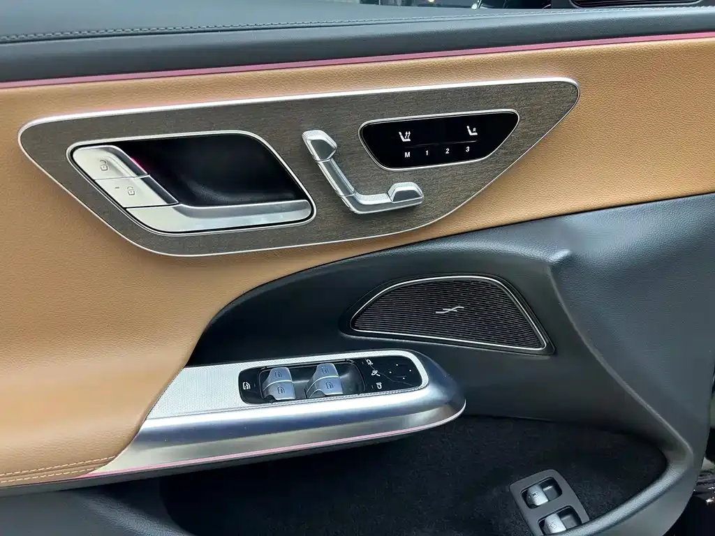 Mercedes-Benz E-Class New Energy — фото 2