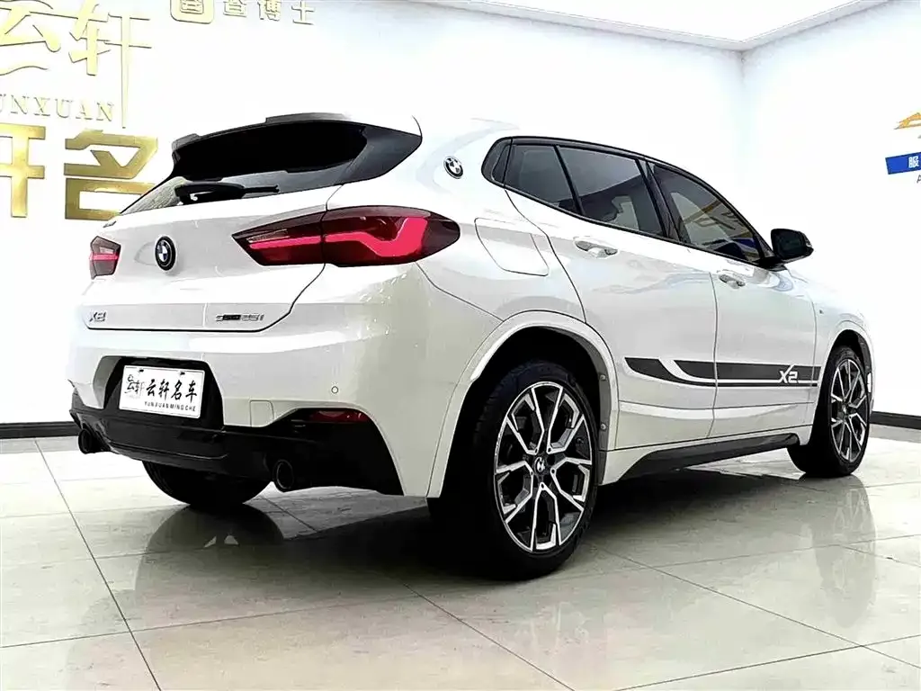 BMW X2 — фото 7
