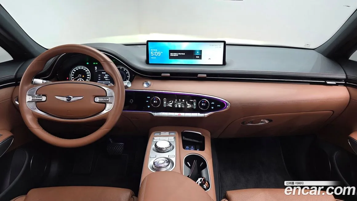 Genesis GV70 — фото 10
