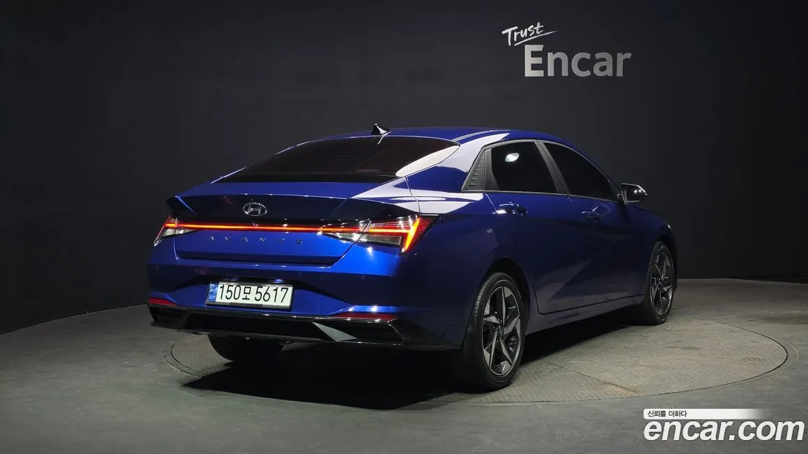 Hyundai AVANTE — фото 2