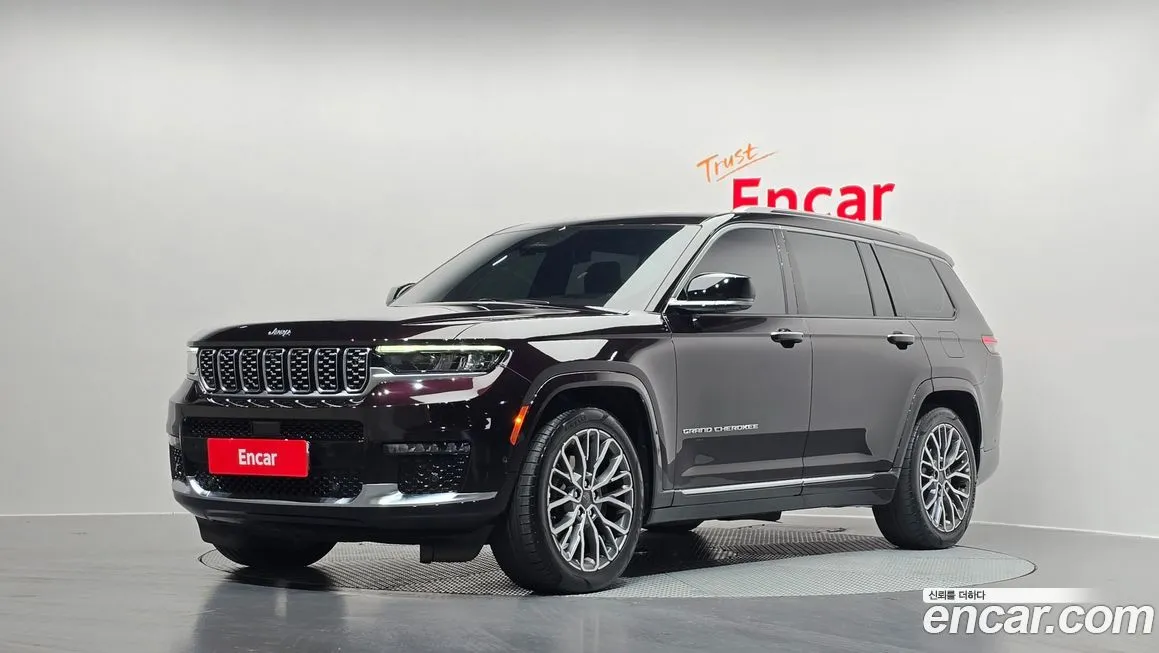 Jeep Cherokee — фото 1