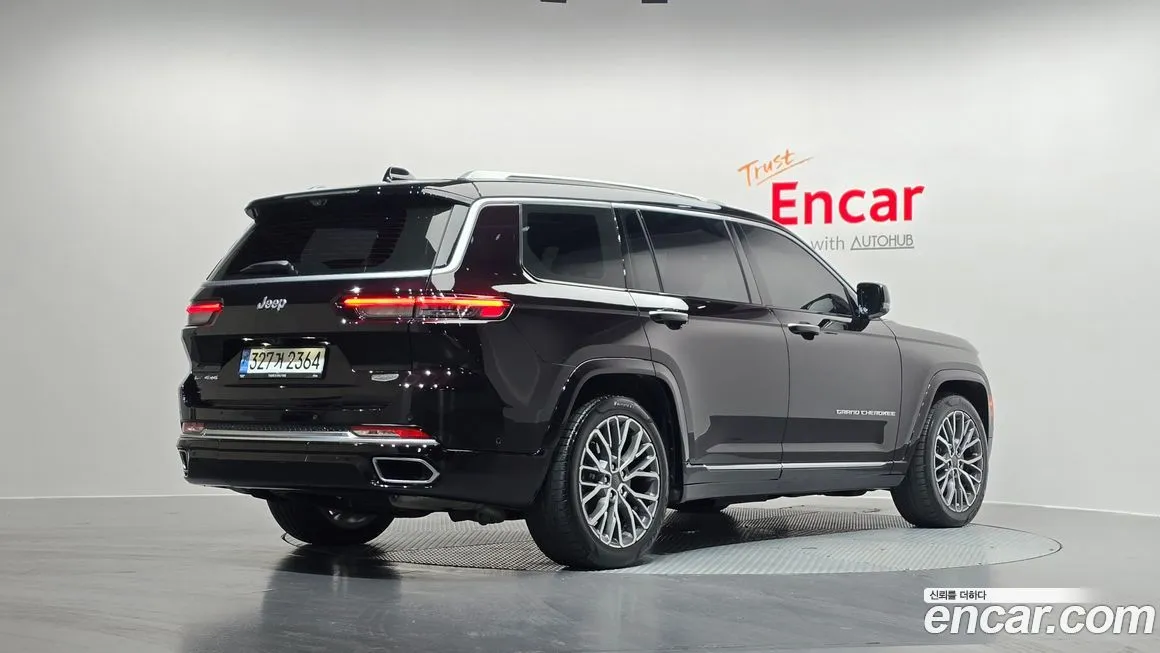 Jeep Cherokee — фото 4