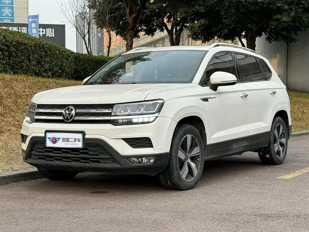 Volkswagen Tharu — фото 1