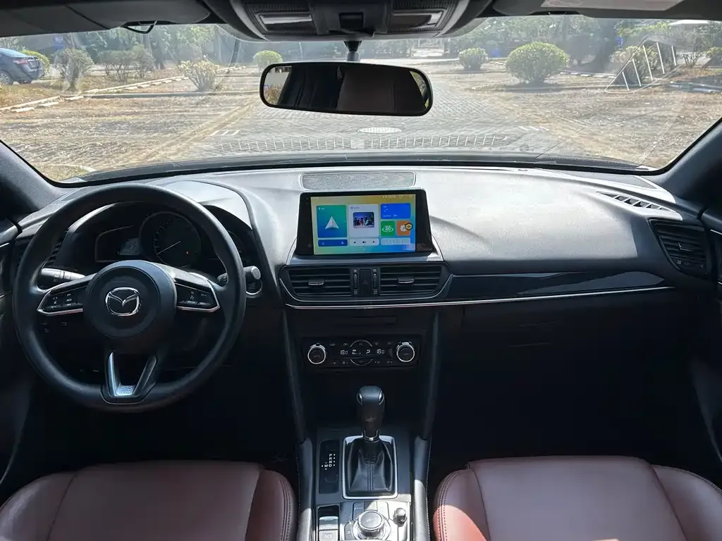 Mazda CX-4 — фото 2