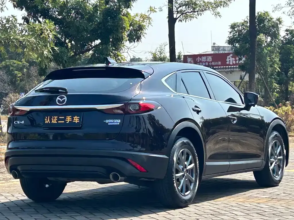 Mazda CX-4 — фото 9