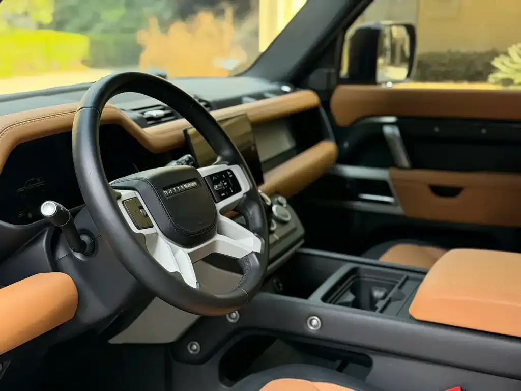 Land Rover Defender — фото 3