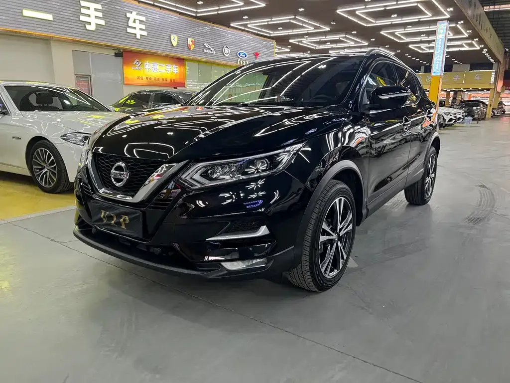 Nissan Qashqai — фото 3