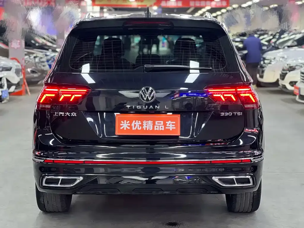 Volkswagen Tiguan L — фото 4