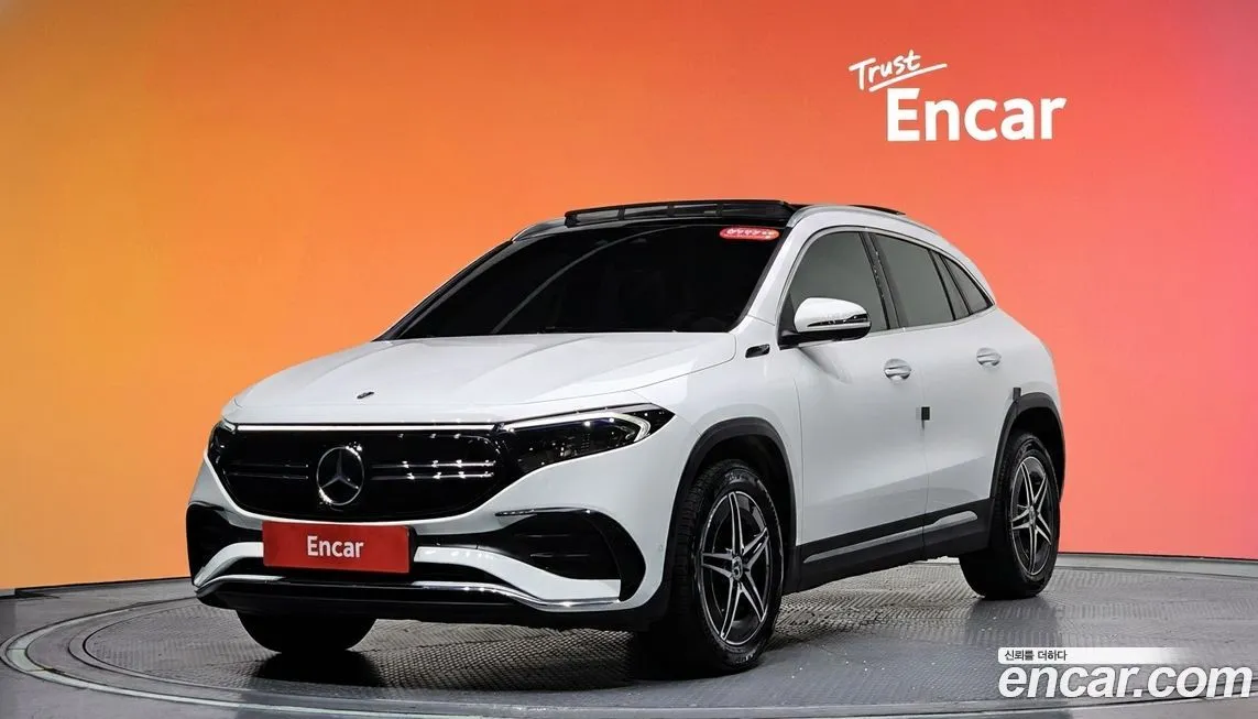 Mercedes-Benz EQA — фото 1