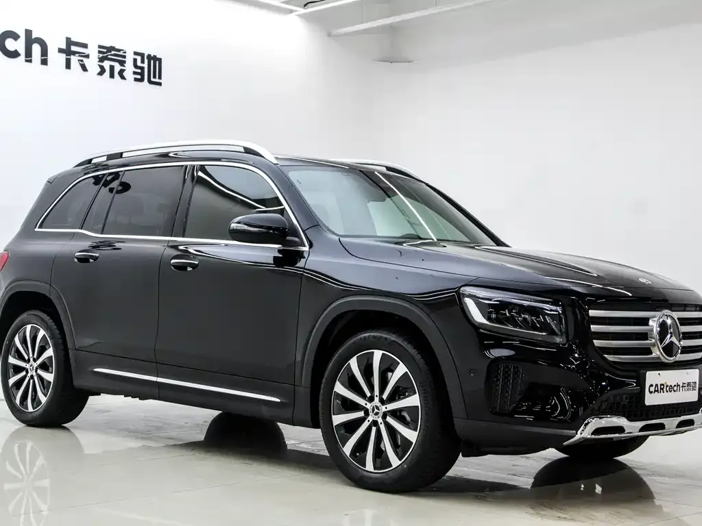 Mercedes-Benz GLB — фото 2