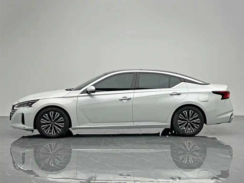 Nissan Teana — фото 3