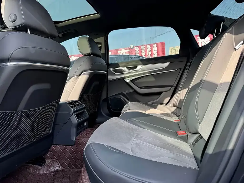 Audi A6L — фото 4