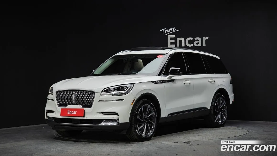 Lincoln Aviator — фото 1