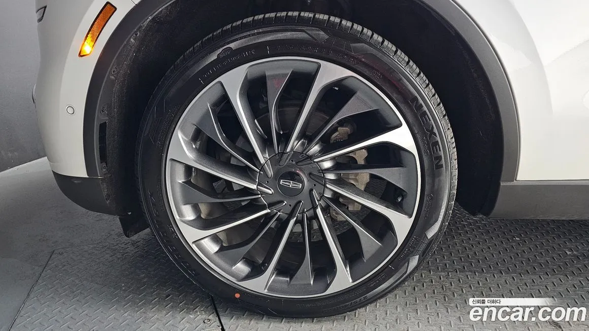 Lincoln Aviator — фото 10
