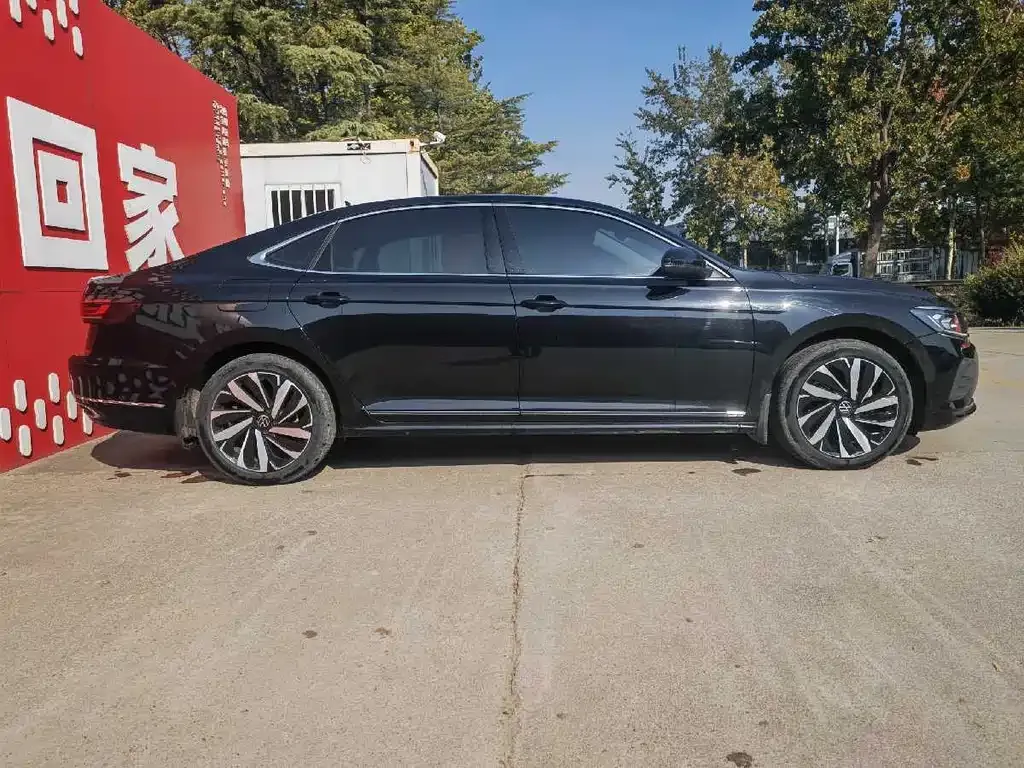 Volkswagen Passat — фото 8