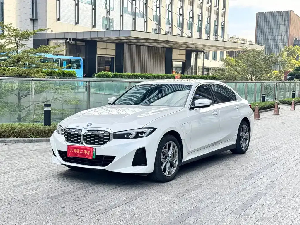 BMW i3 — фото 1