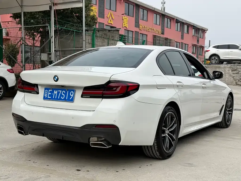 BMW 5 Series (Import) — фото 5