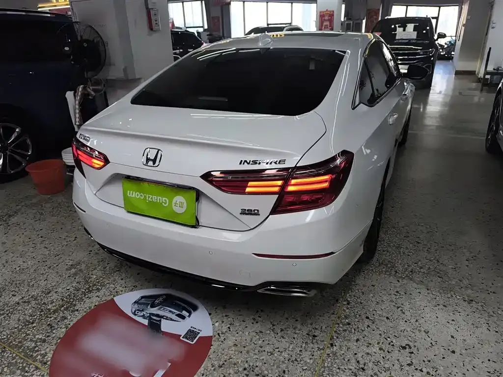 Honda Inspire — фото 10