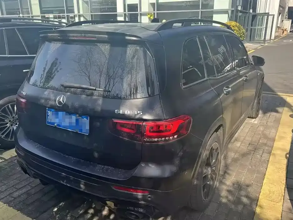 Mercedes-Benz GLB AMG — фото 7