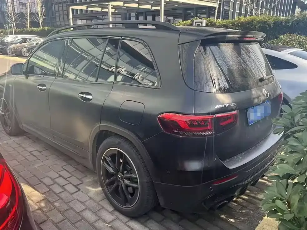 Mercedes-Benz GLB AMG — фото 6