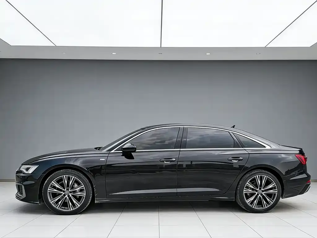 Audi A6L — фото 7