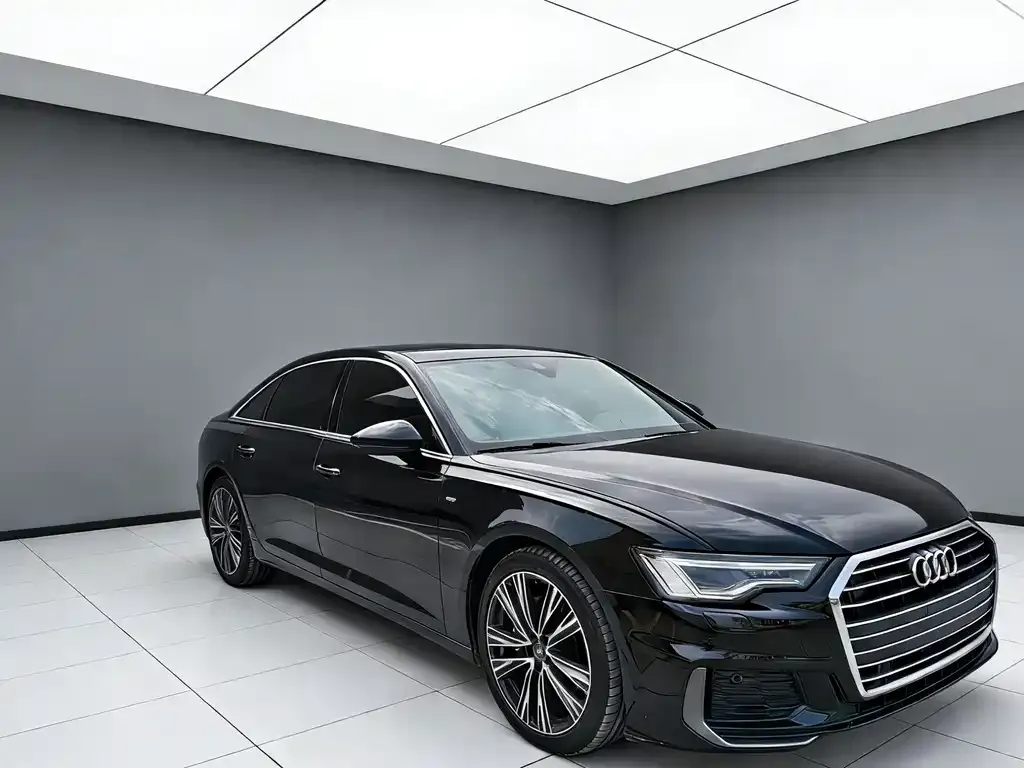 Audi A6L — фото 10