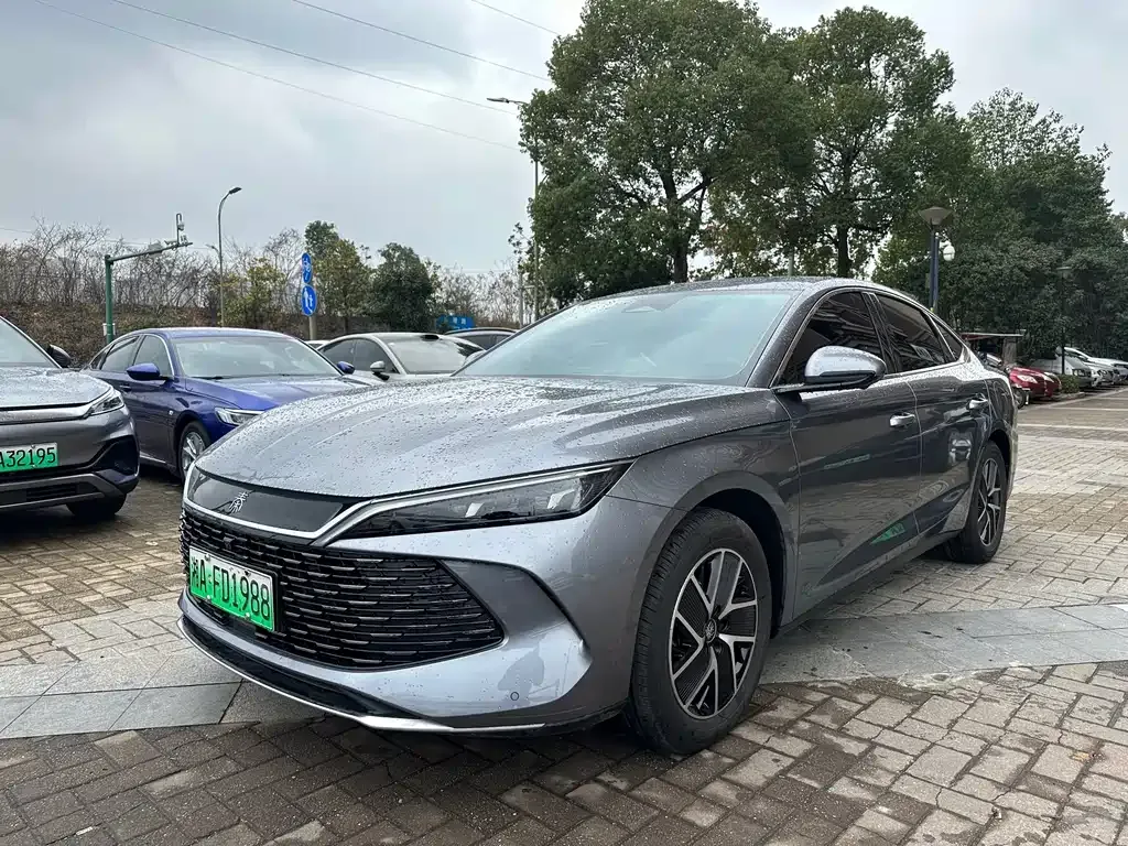 BYD Qin L — фото 1