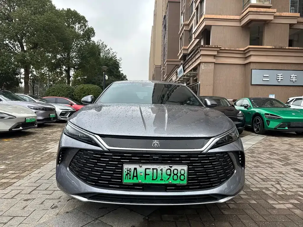 BYD Qin L — фото 9