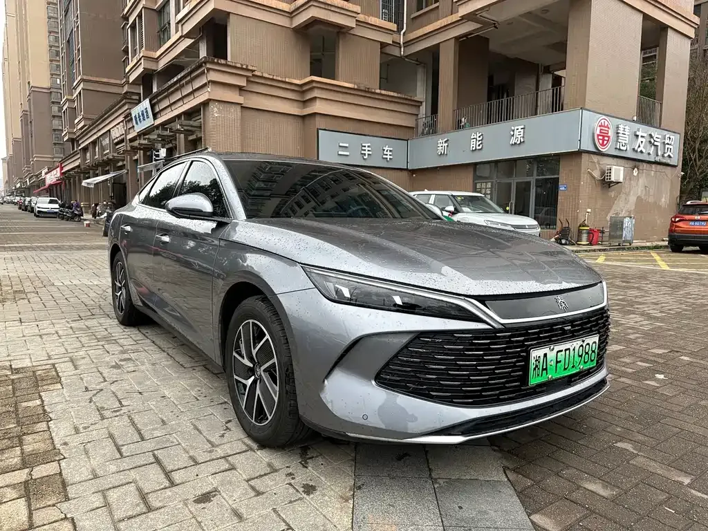 BYD Qin L — фото 6