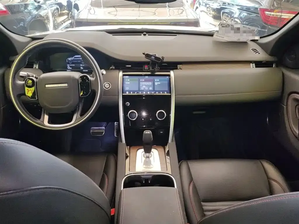 Land Rover Discovery Sport Hybrid — фото 5