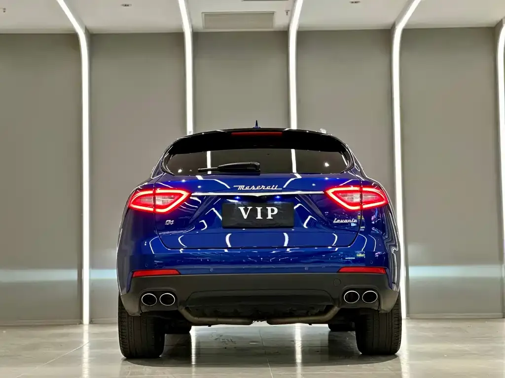 Maserati Levante — фото 10