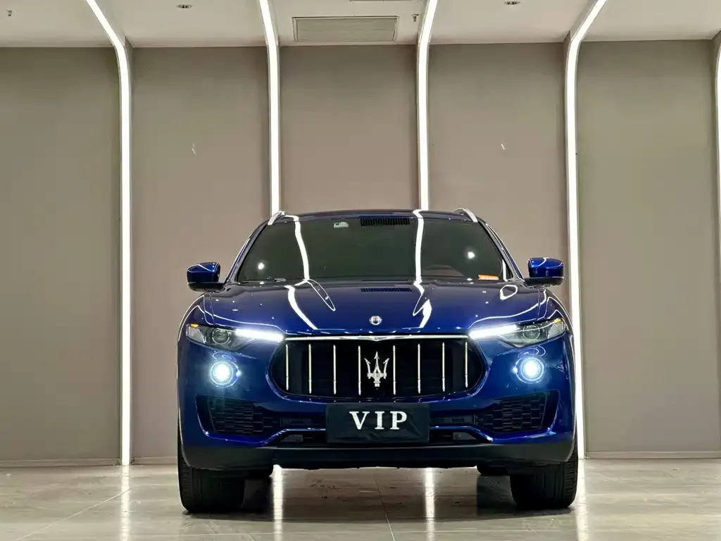 Maserati Levante — фото 4