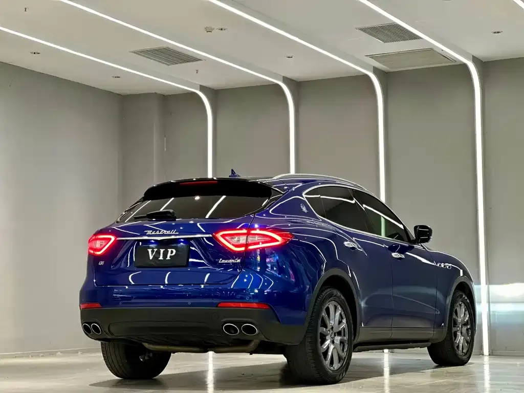 Maserati Levante — фото 3