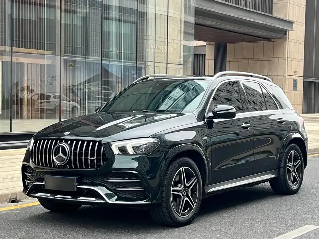 Mercedes-Benz GLE AMG — фото 1