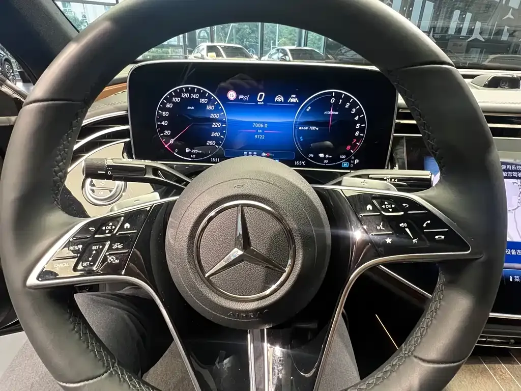 Mercedes-Benz E-Class New Energy — фото 10