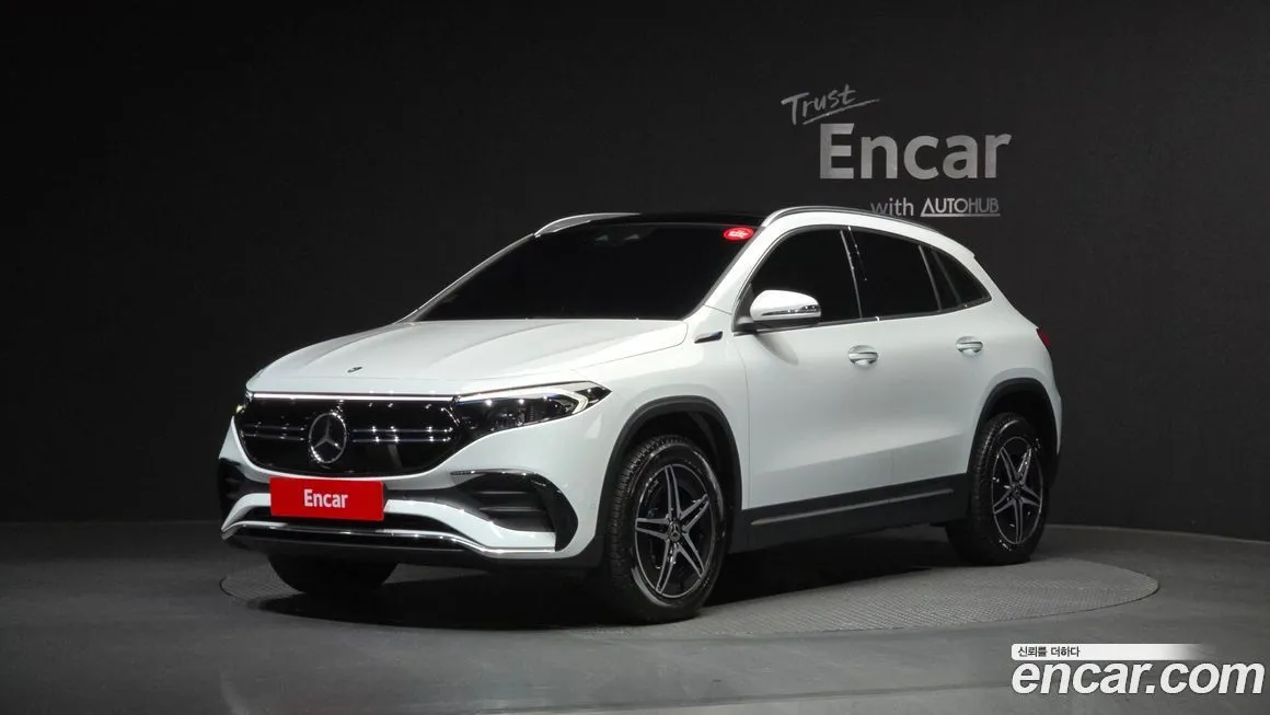 Mercedes-Benz EQA — фото 1