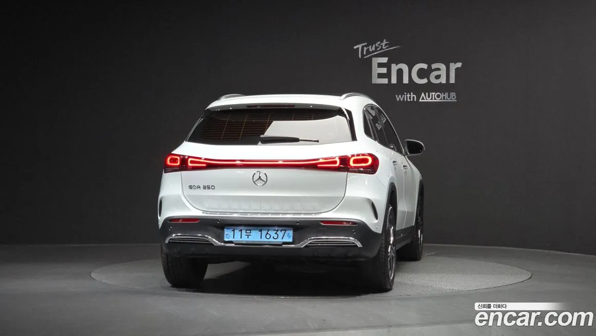 Mercedes-Benz EQA — фото 4