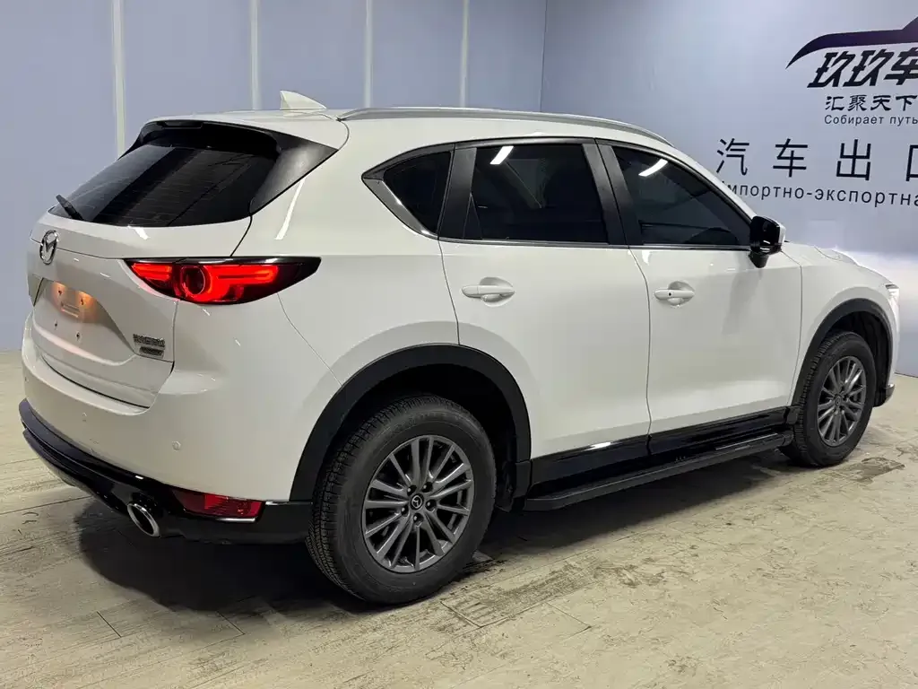 Mazda CX-5 — фото 10
