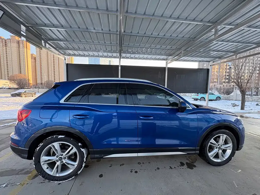 Audi Q3 — фото 7