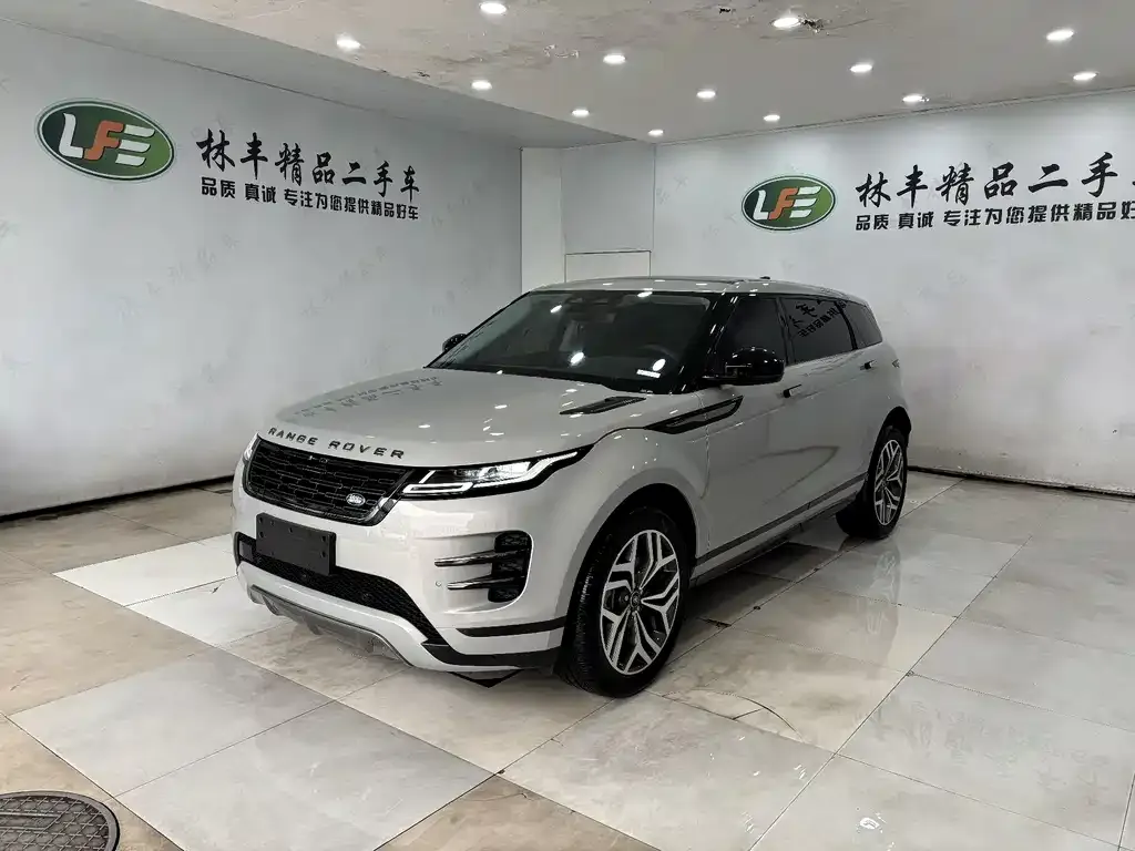Land Rover Evoque — фото 1