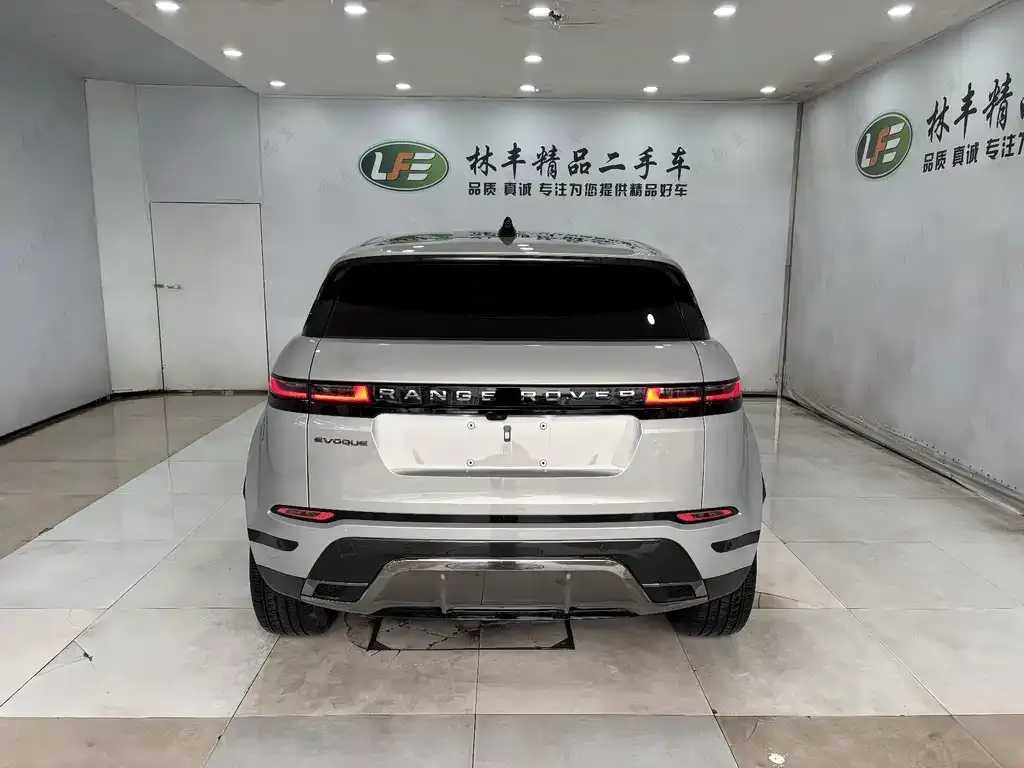 Land Rover Evoque — фото 7