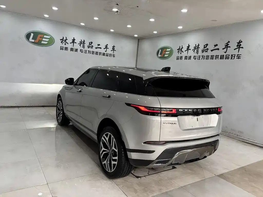 Land Rover Evoque — фото 4