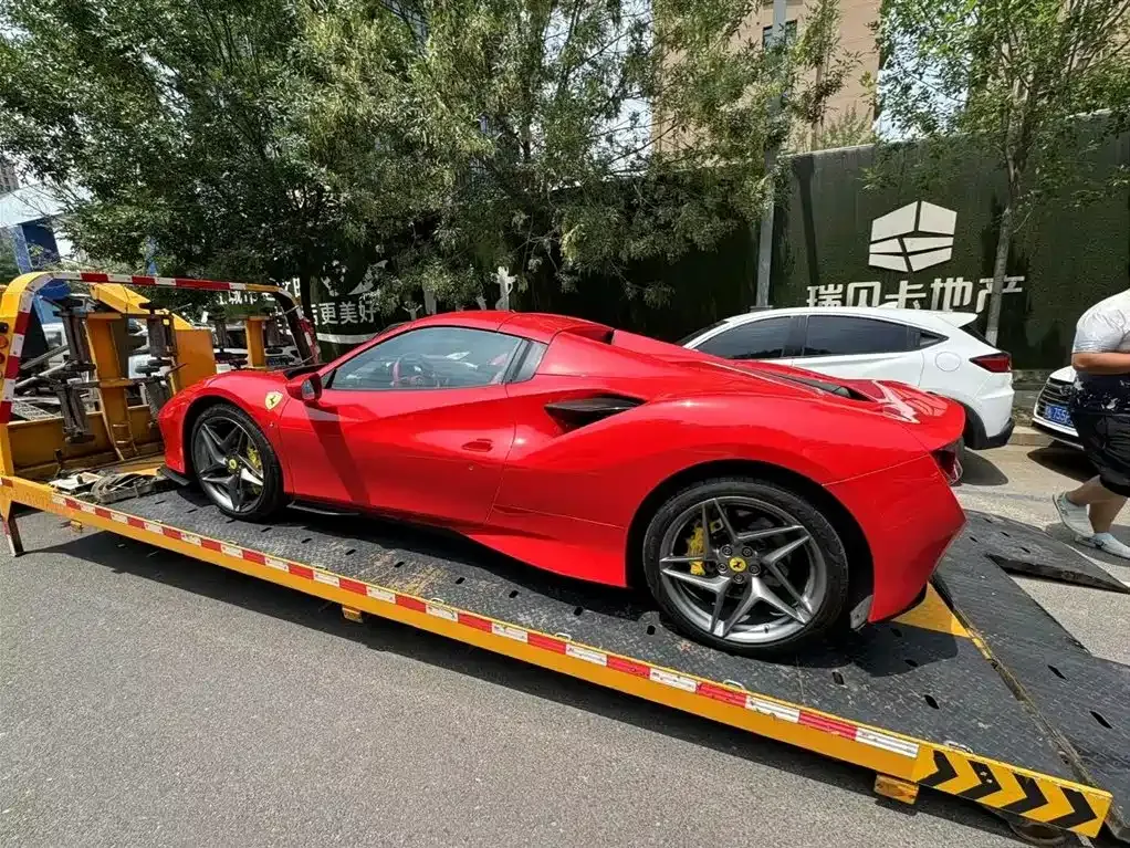 Ferrari F8 — фото 3