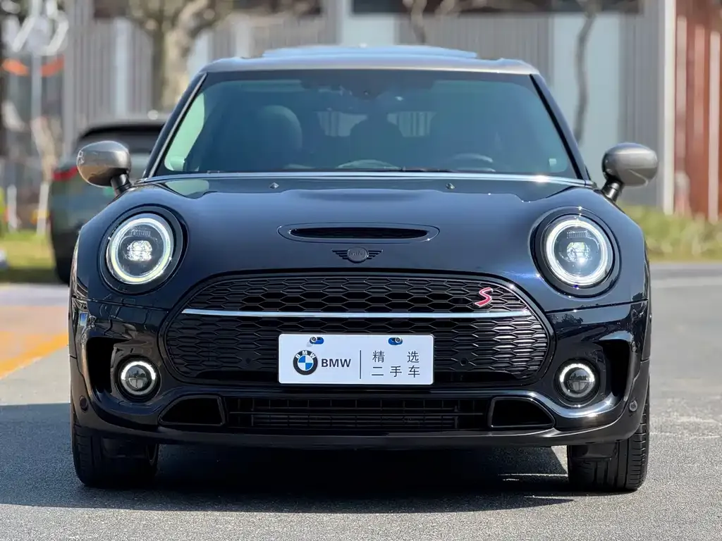 MINI Clubman — фото 3