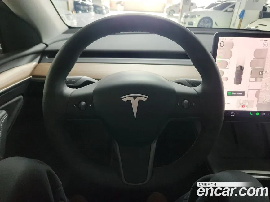 Tesla Model Y — фото 3